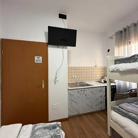 Hotel Kevin Tirana