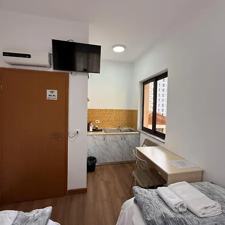 Hostel By Kevin