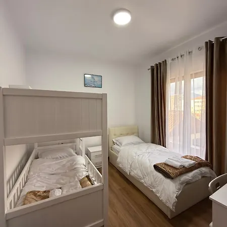 Kevin Хостел *